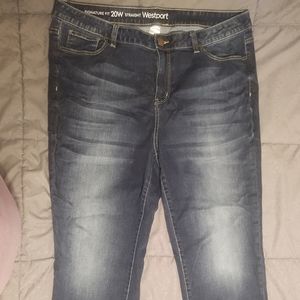 Westport Signature Fit Plus Size Jeans Straight Leg Size 20 Dark Wash Fade
